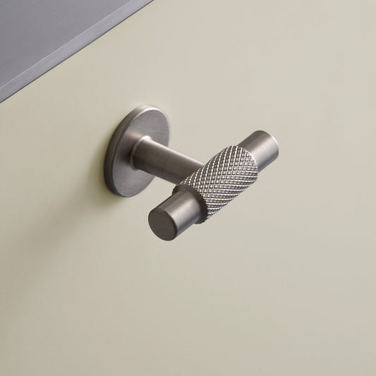 Furnipart Manor Knurled Handles & Knobs Inox Silver