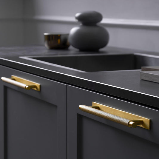 Furnipart Manor Knurled Handles & Knobs Gold