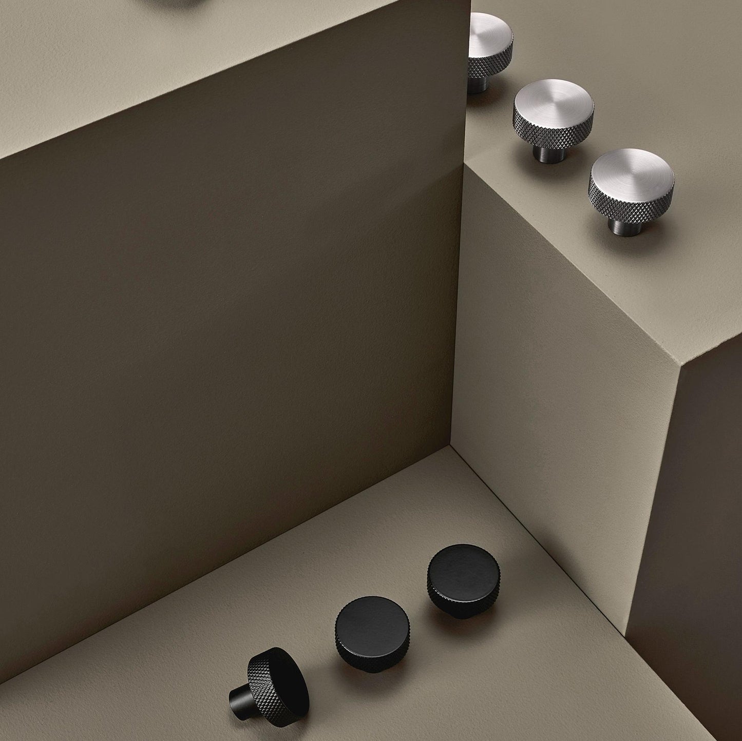 Furnipart Simon Knurled Round Knob Inox Steel