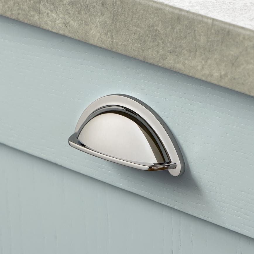 Howdens Courtier Polished Chrome Effect Chunky Cup Handle & Knob 94mm