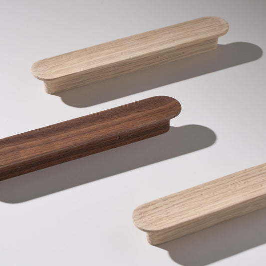 Vonsild Tuba Walnut Clear Lacquered Wooden Handle & Knob 128mm 256mm