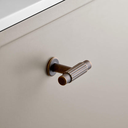 Furnipart Villa Fluted Handle & Knob 128mm 192mm Round Knob T Knob Antique Brown