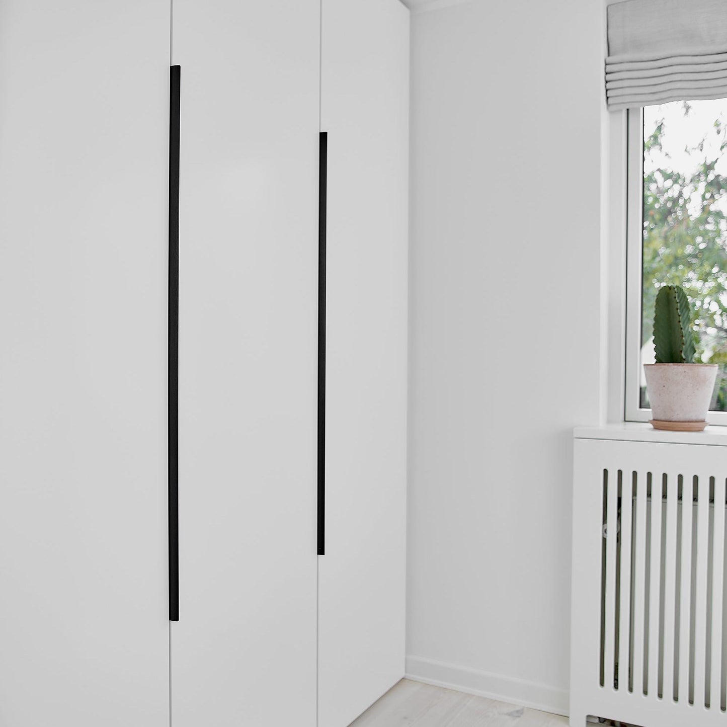 Furnipart Edge Straight Brushed Matt Black Profile Trim Handle 40mm 100mm 200mm 350mm 600mm 1200mm