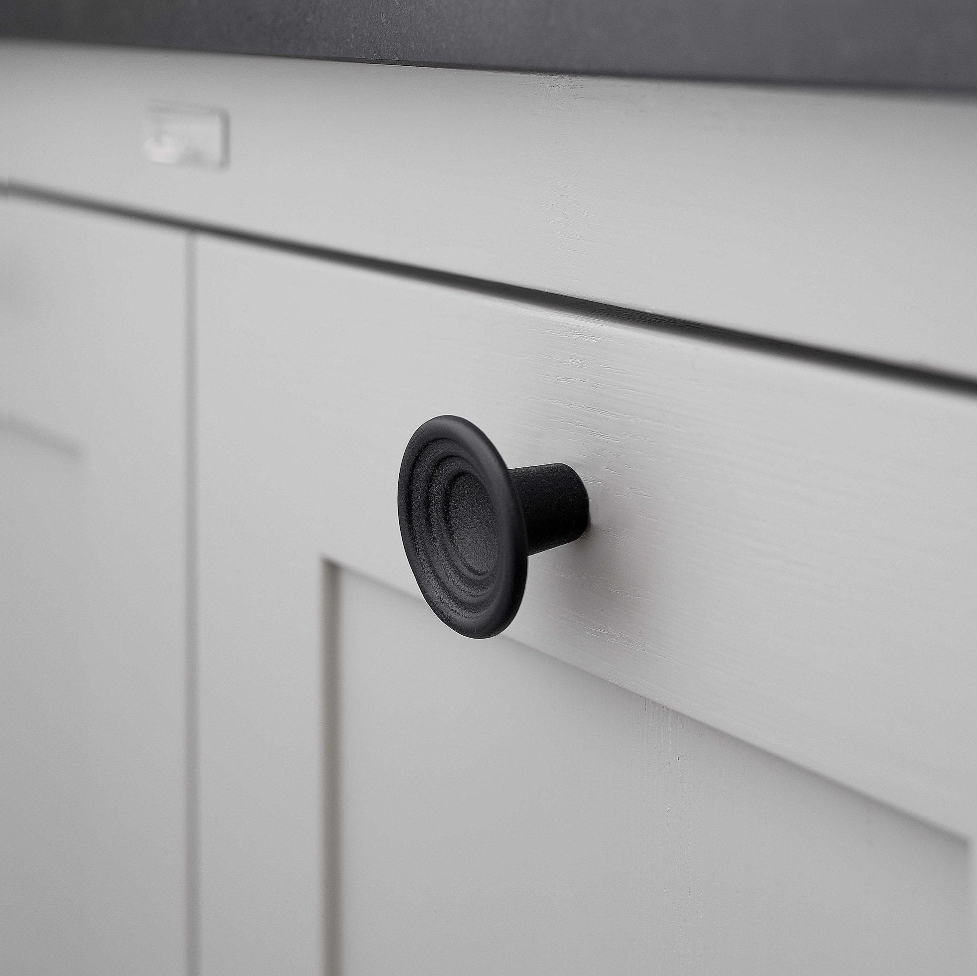 Furnipart Ink Cast Iron Handle Matt Black