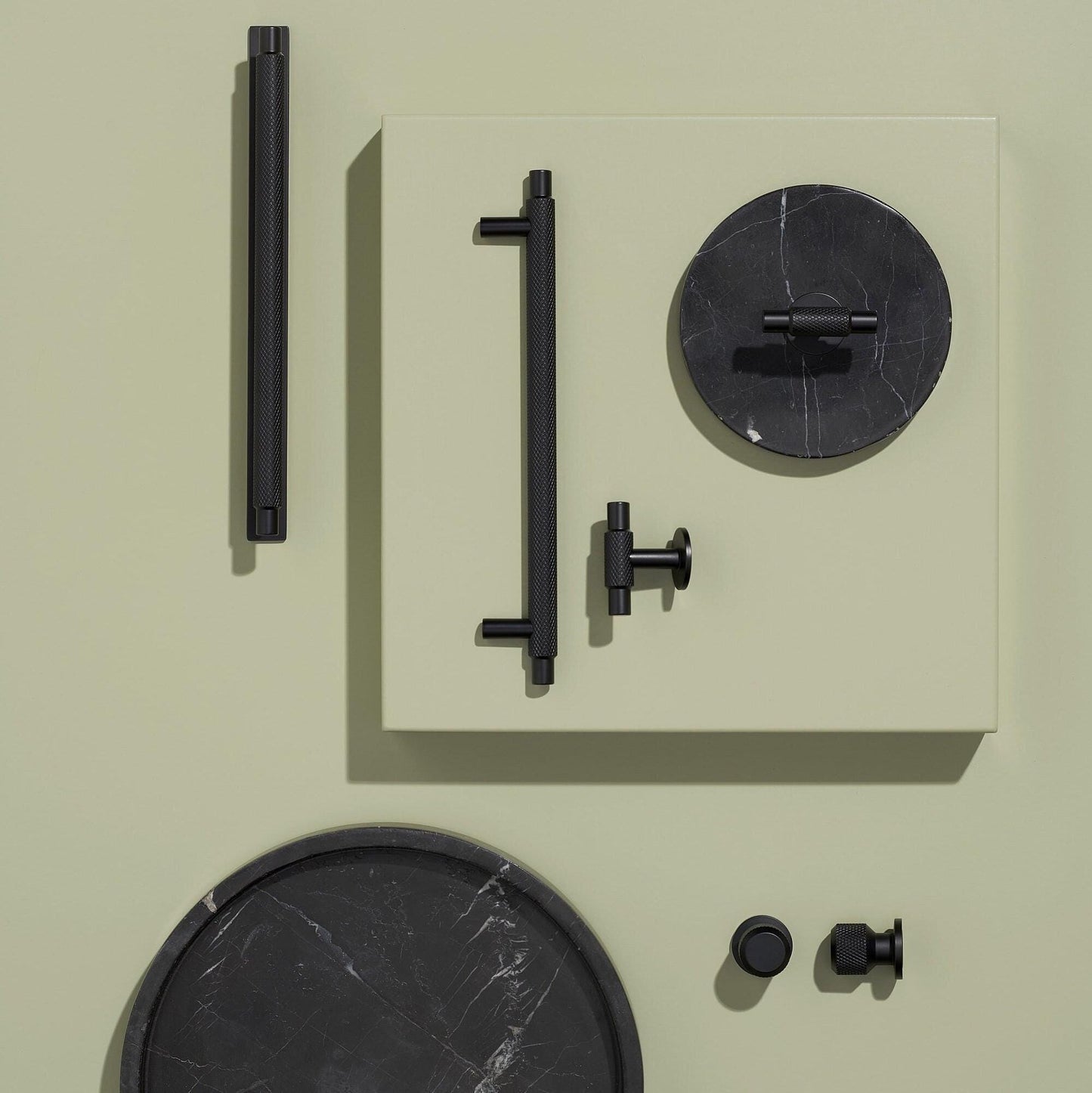 Furnipart Manor Knurled Handles & Knobs Matt Black