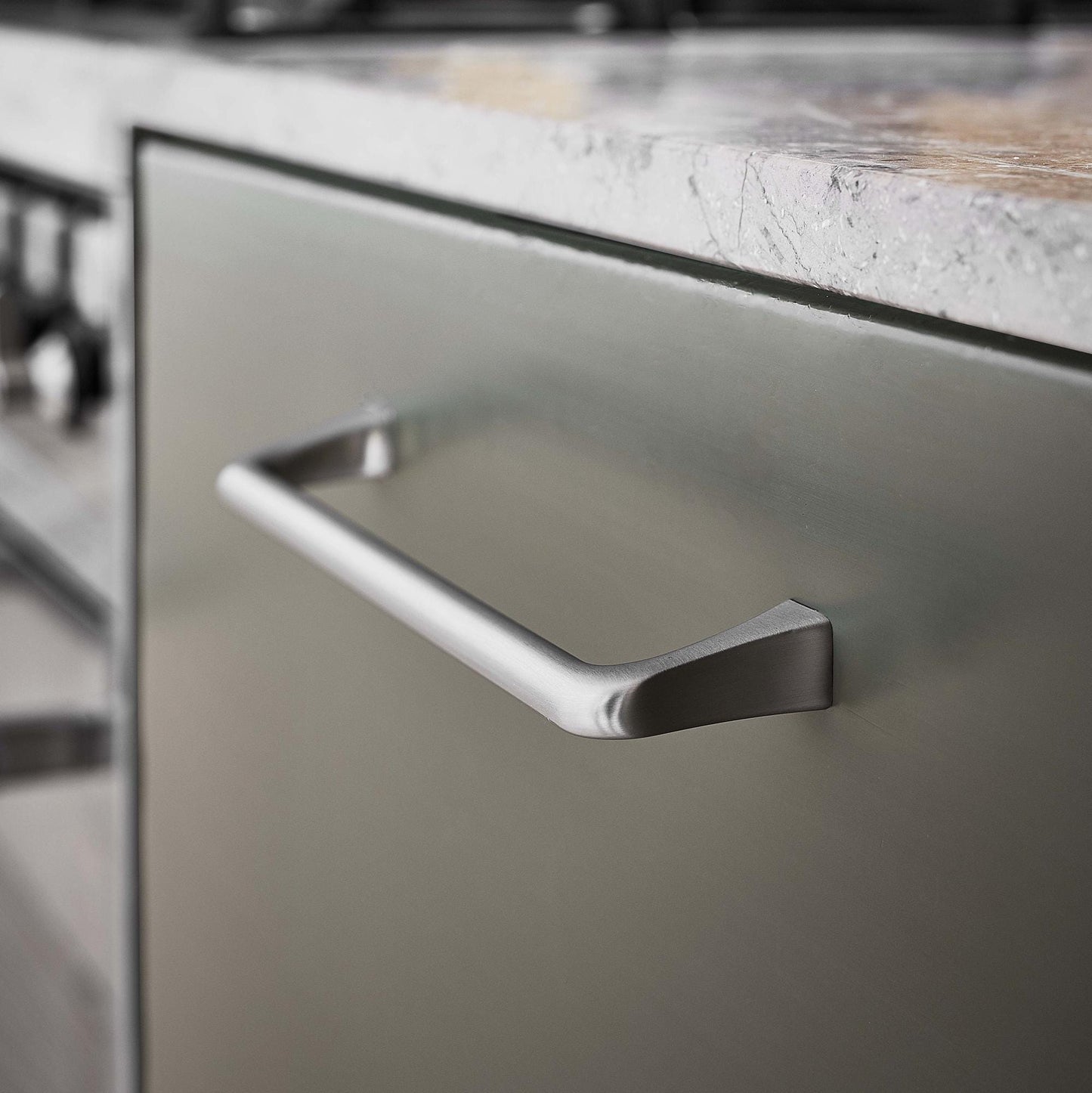 Furnipart Concave Antique Brown Handle 160mm