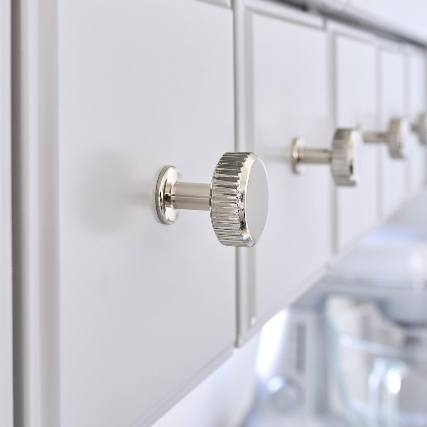 Furnipart Villa Fluted Handle & Knob 128mm 192mm Round Knob T- Knob Bright Nickel