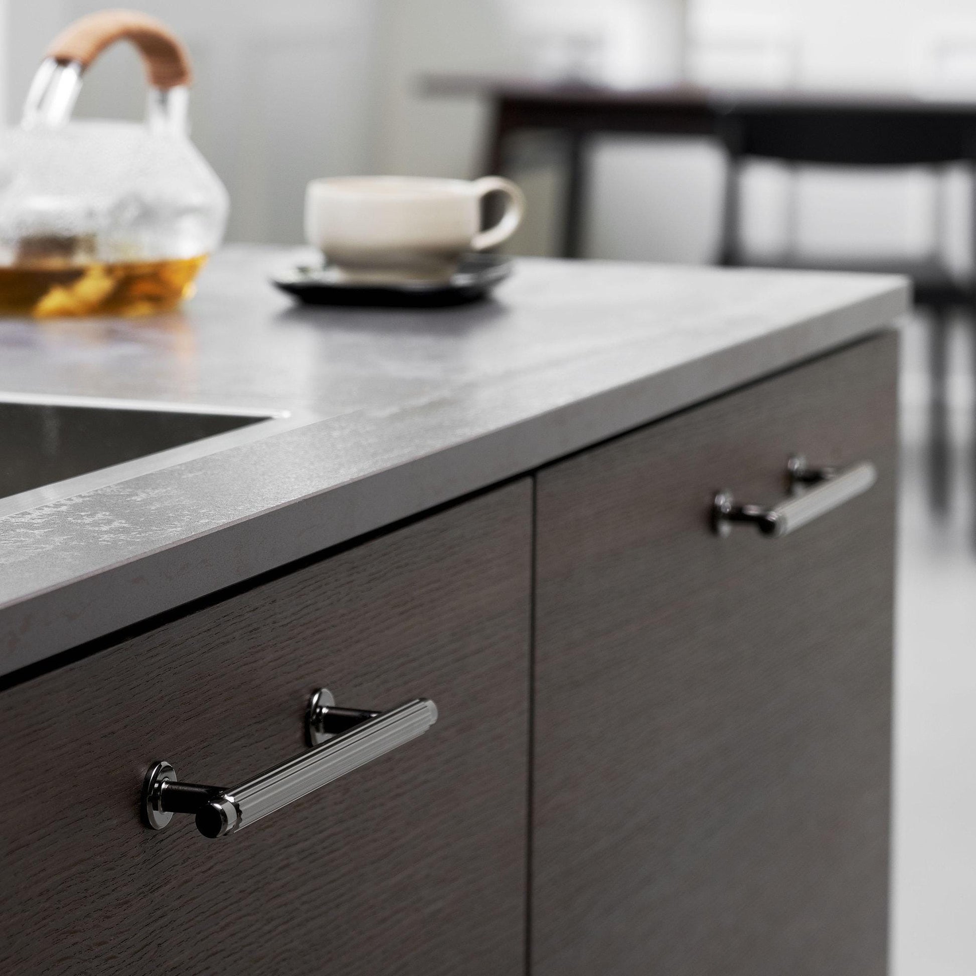 Furnipart Villa Fluted Handle & Knob 128mm 192mm Round Knob T-Knob Black Nickel