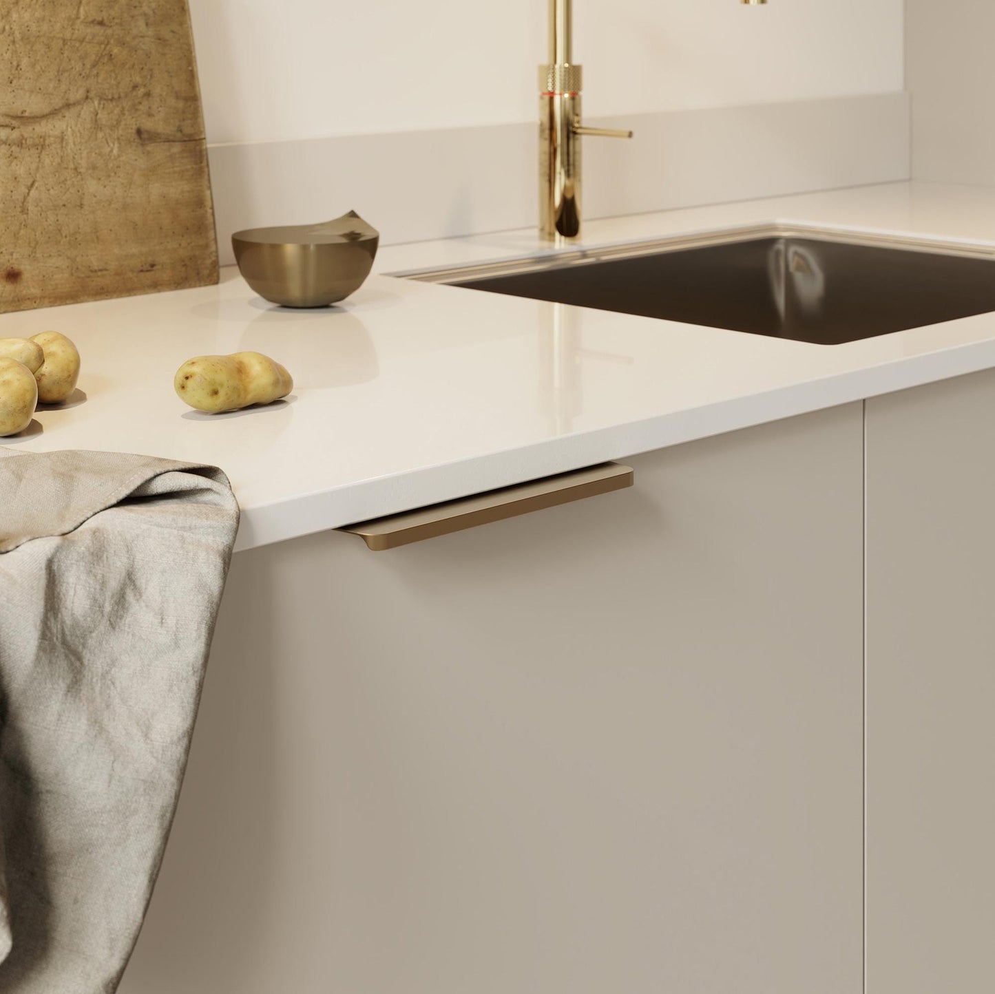 Furnipart Comet Profile Rear Mounted Handle Matt Brass 50mm & 200mm