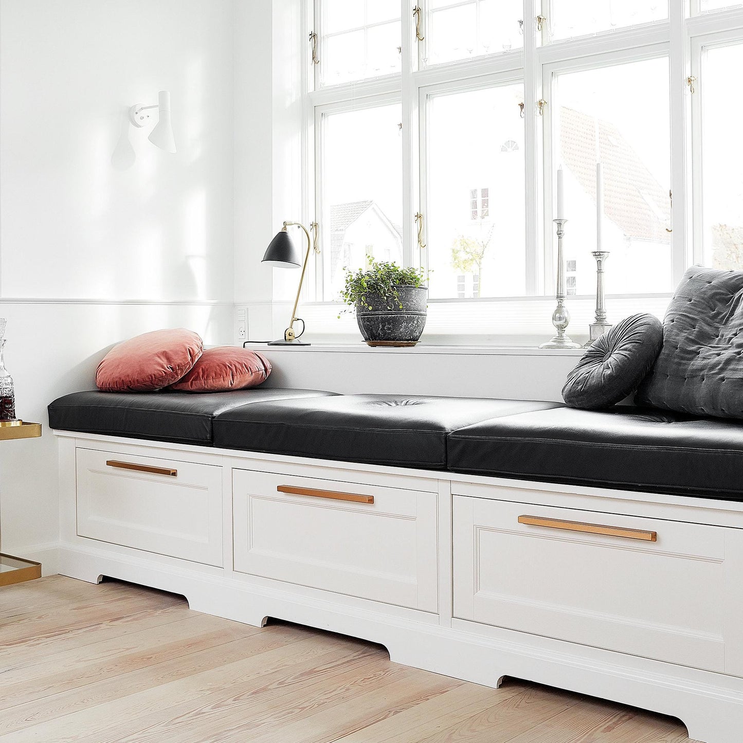 Howdens Ingot Brushed Brass Effect Mounted Trim Bar Cupboard Handle