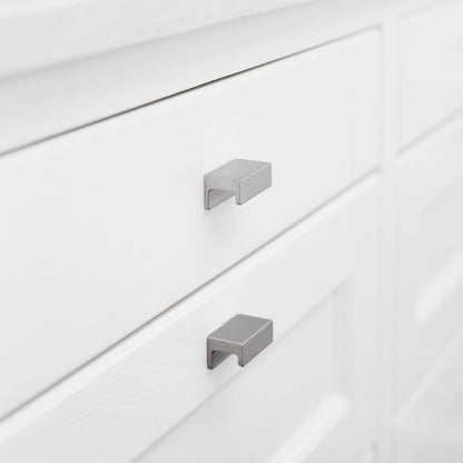 Howdens Ingot Brushed Nickel Effect Trimline Bar Cupboard Handle