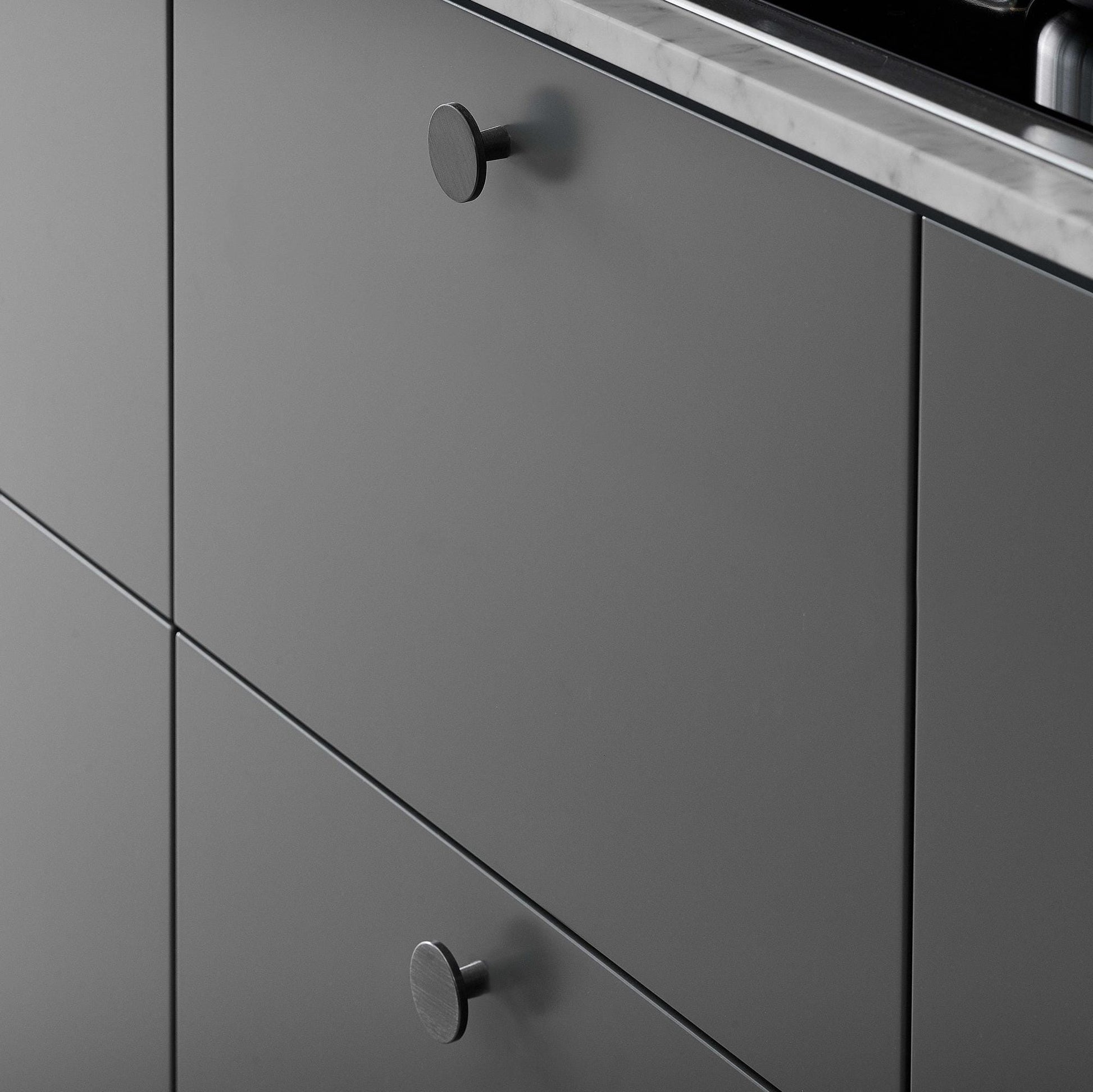 Furnipart Square 10 Handle & Knob Plato Brushed Anthracite Aluminium 128mm