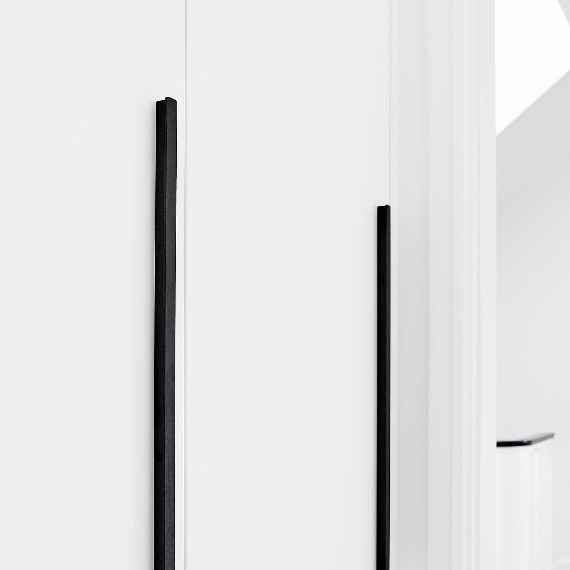 Furnipart Elan Brushed Matt Black Slim Profile Handle 50mm 200mm 600mm 1200mm