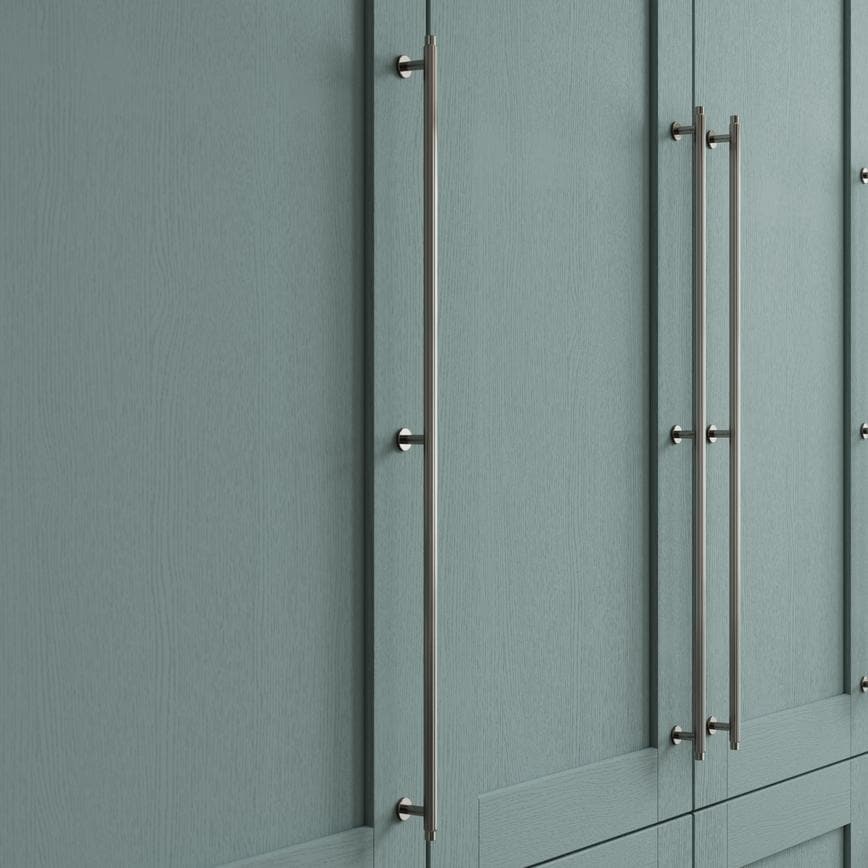 Howdens Fluted Handle & Knob 177.5mm 690mm Round Knob T- Knob Polished Nickel Effect Classic