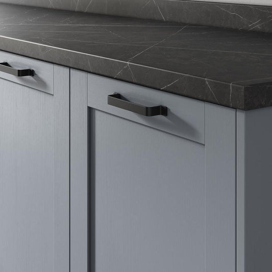 Howdens Belfry Handle 164mm & Round Knob Matt Black