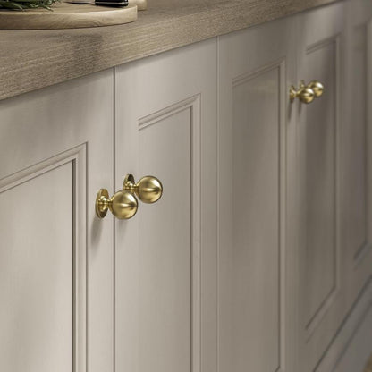 Howdens Beehive Smooth Satin Brass Effect Round Cupboard Door Knob 32mm