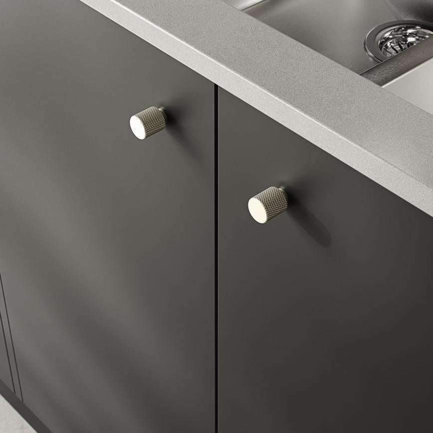 Howdens Knurled Brushed Nickel Effect Handles 225mm 705mm T-Knob Round Knob