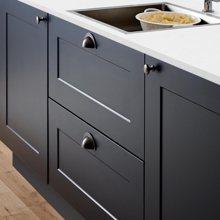 Howdens Earl Blackened Copper Effect Classic D Cupboard Handle 172mm, Cup & Knob