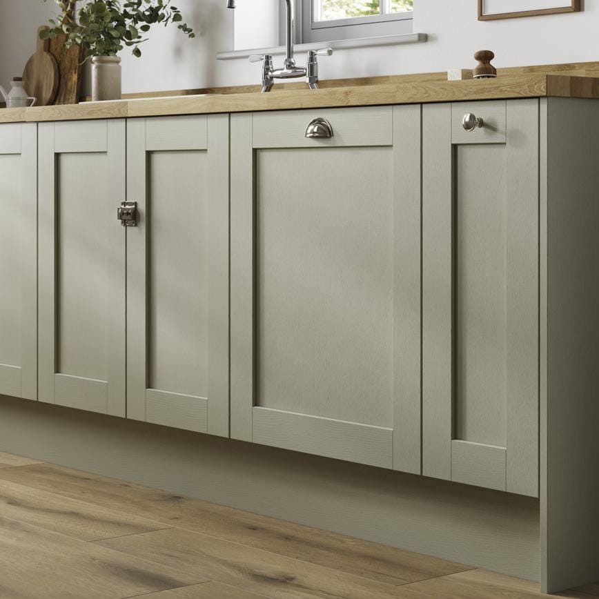 Howdens Highborn Polished Nickel Effect Classic Round Cupboard Door Knob, Cup & Latch