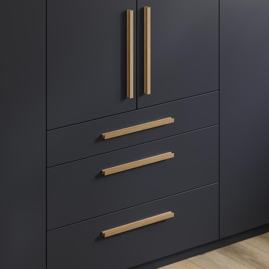 Furnipart Track Oak Clear Lacquered Handle 50mm 200mm 600mm 1200mm