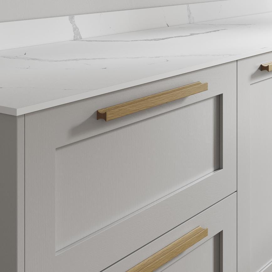 Howdens Reed Lacquered Oak Handle & Knob 50mm 200mm 400mm 900mm