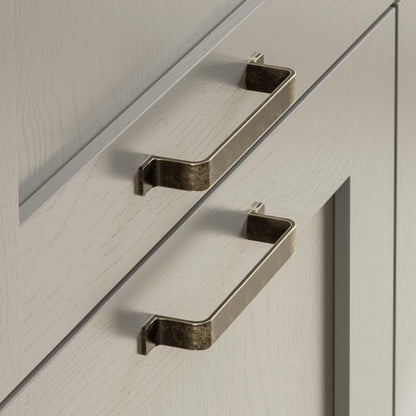 Howdens Belfry Handle 164mm & Round Knob Antique Brass Effect