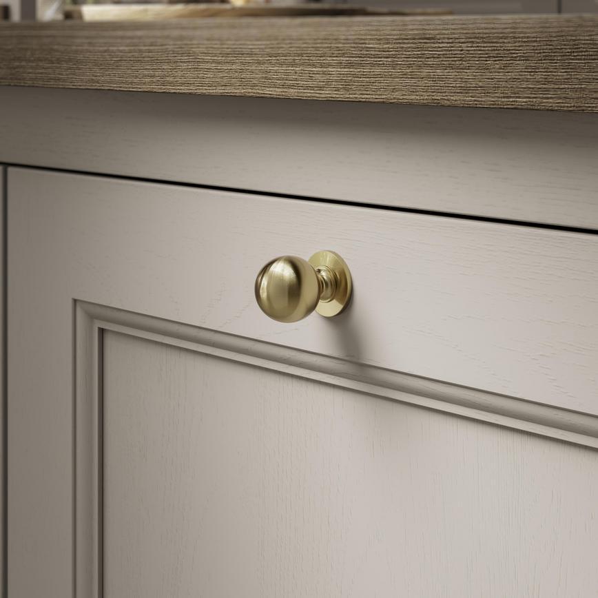 Howdens Beehive Smooth Brushed Nickel Effect Round Cupboard Door Knob 32mm