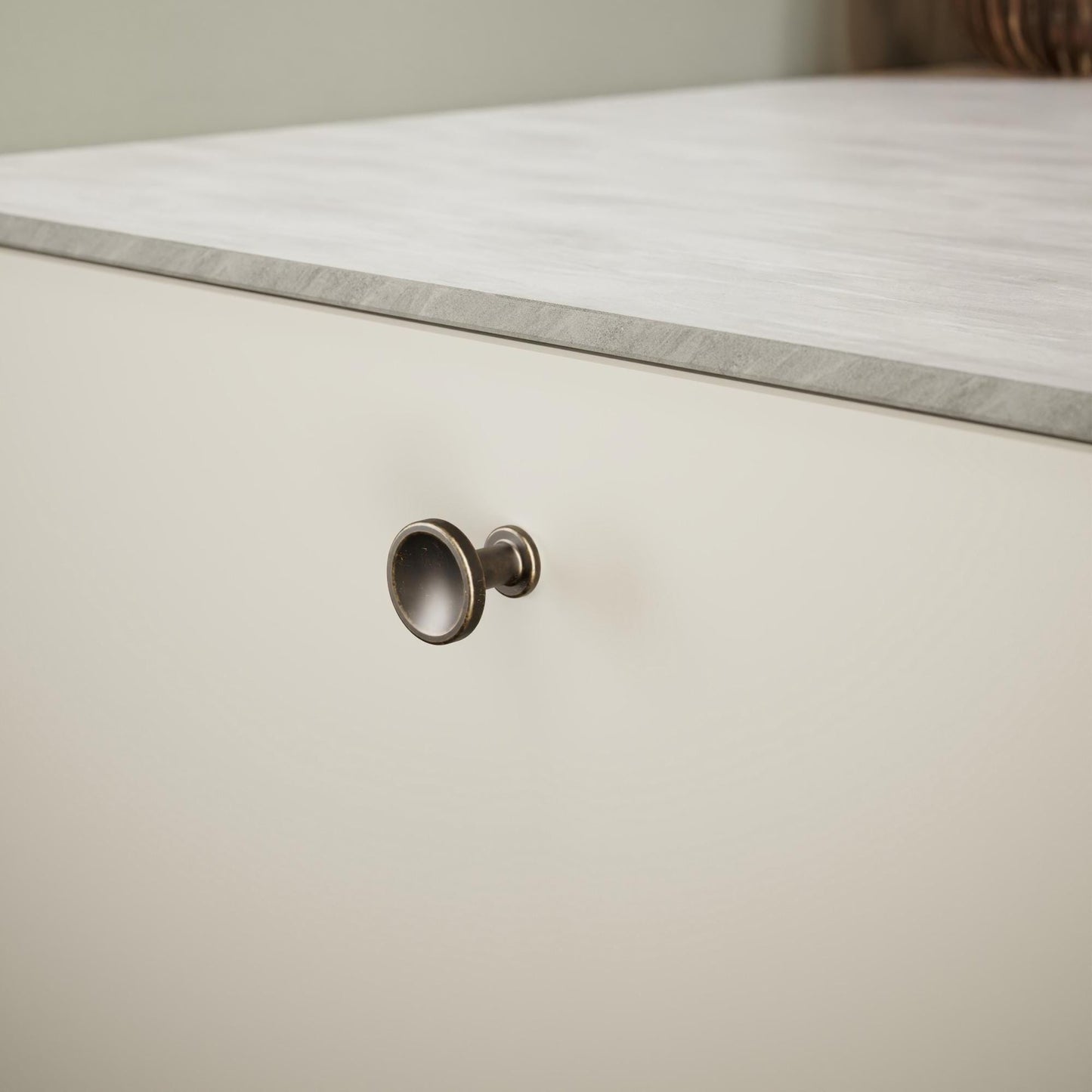 Furnipart Chateau Handle 128mm, Round Knob & T-Knob Antique Brown