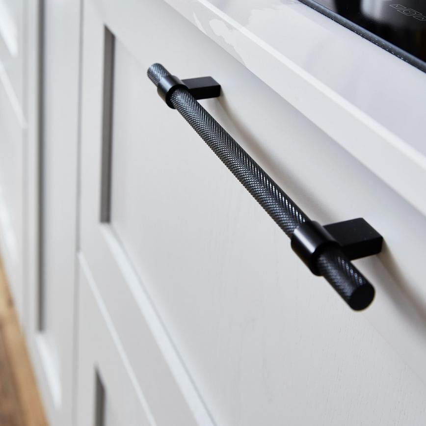 Howdens Knurled Brushed Black Handles 225mm 705mm T-Knob Round Knob