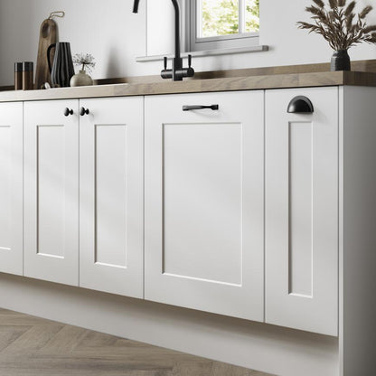 Howdens Earl Matt Black Classic D Cupboard Handle 172mm, Cup & Knob