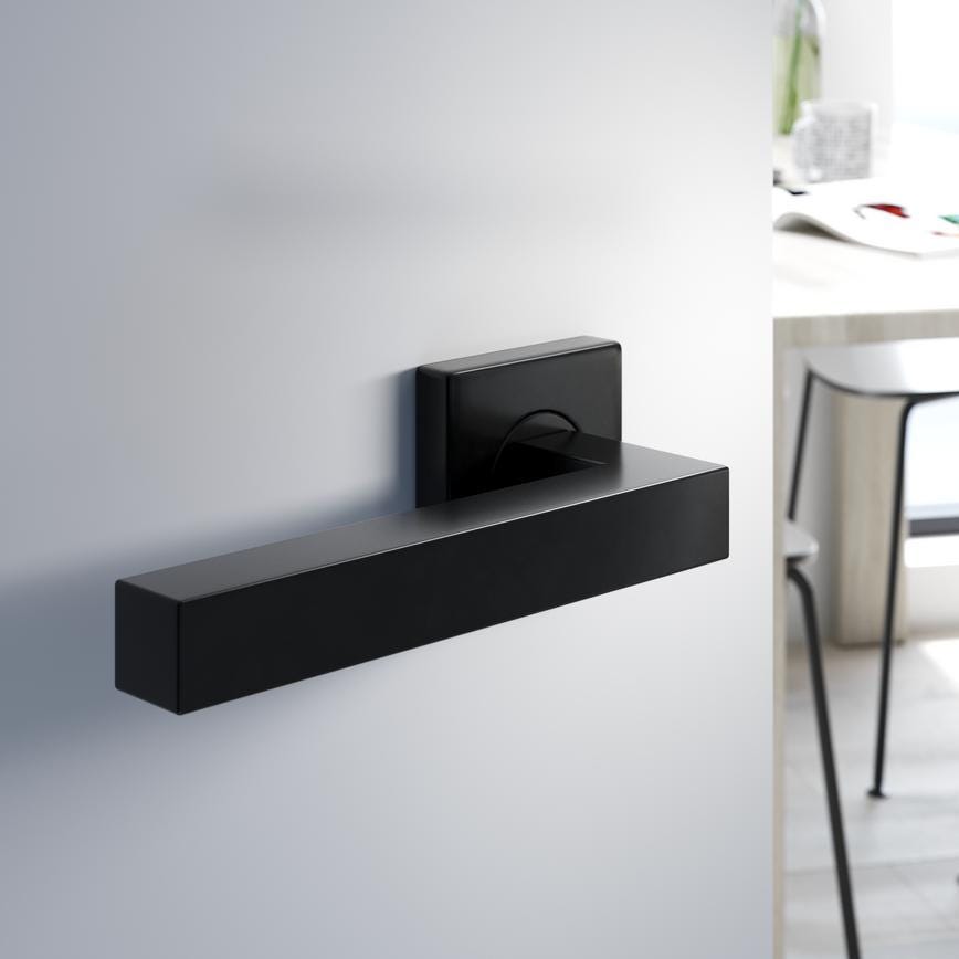 Howdens Burford Matt Black Lever on Rose Door Handle Pair