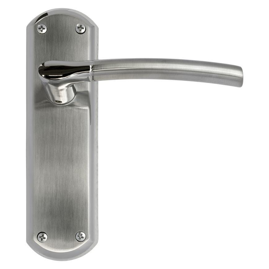 Howdens Newington Dual-Tone Chrome Lever on Backplate Latch Door Handle Pair