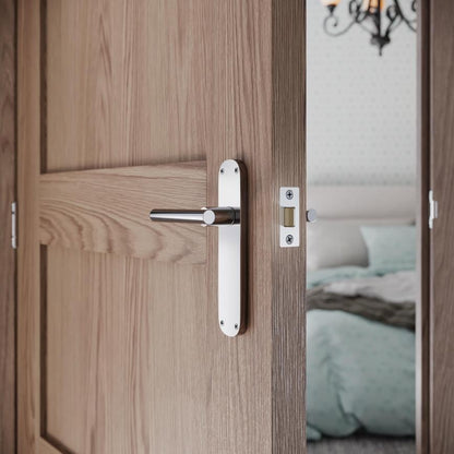 Howdens Cesano Polished Chrome Lever on Backplate Latch Door Handle Pair