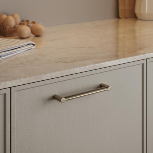 Furnipart Filo Handle Brushed Brass & Matt Black 160mm