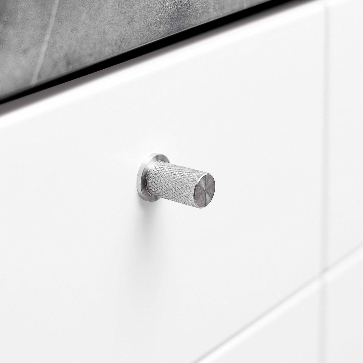 Furnipart Harlequin Knurled Knob Silk Polished Stainless Steel