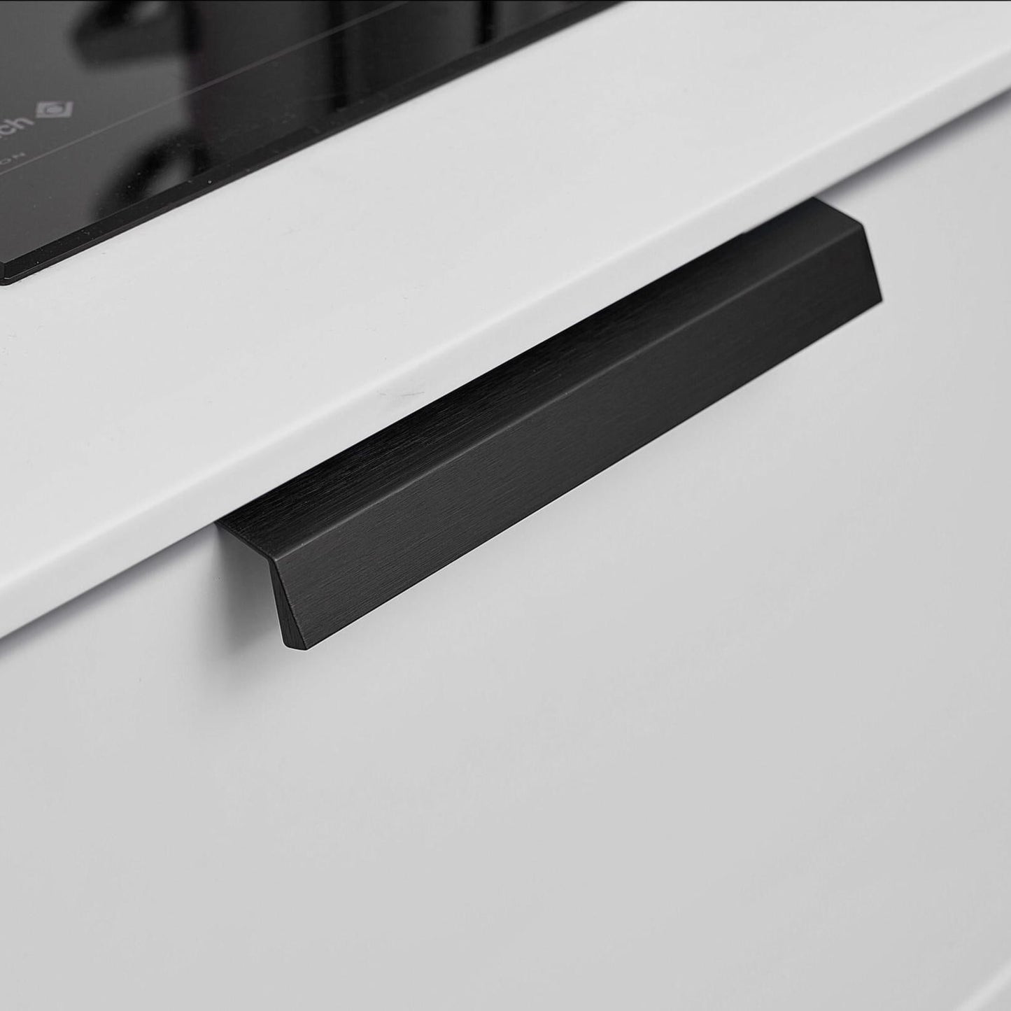 Furnipart Bench Brushed Matt Black Profile Trim Handle 40mm & 200mm