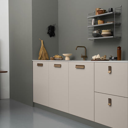 Furnipart Leaf Horizontal & Vertical Brushed Brass