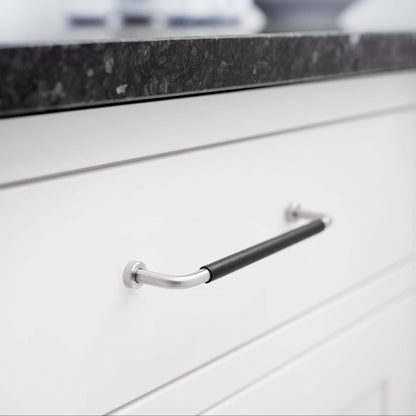 Furnipart Lounge Handle Black Leather/Silk Polished 160mm