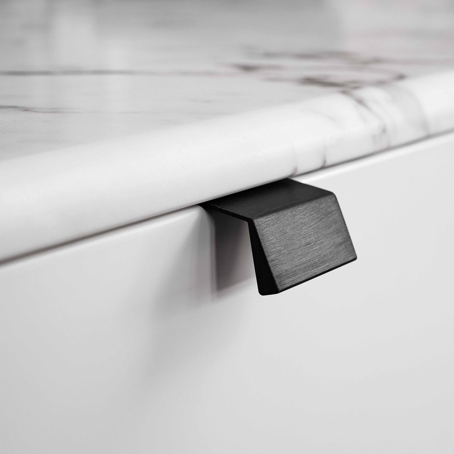 Furnipart Bench Brushed Matt Black Profile Trim Handle 40mm & 200mm