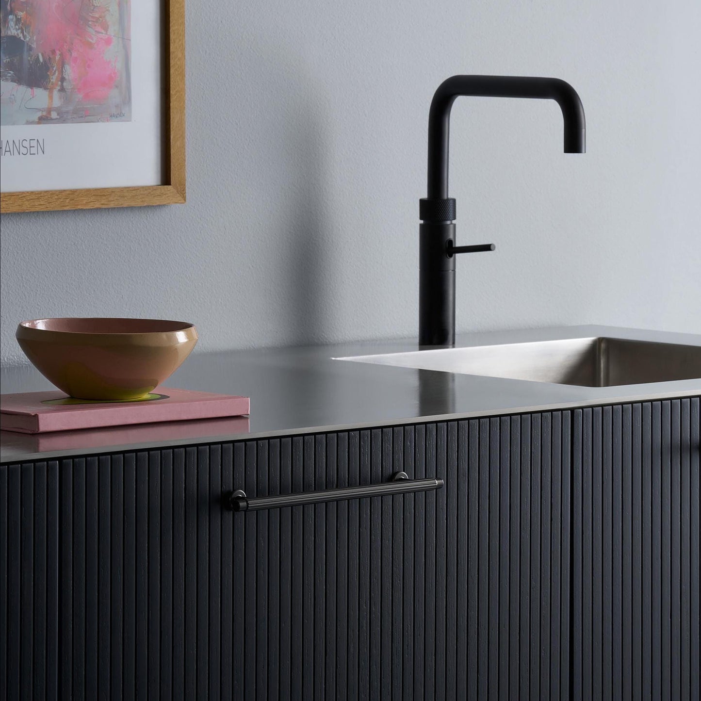 Furnipart Villa Fluted Handle & Knob Gun Metal 128mm 192mm Round Knob T- Knob