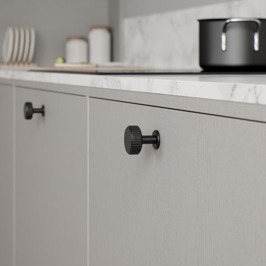 Furnipart Villa Fluted Handle & Knob Matt Black 128mm 192mm Round Knob T- Knob