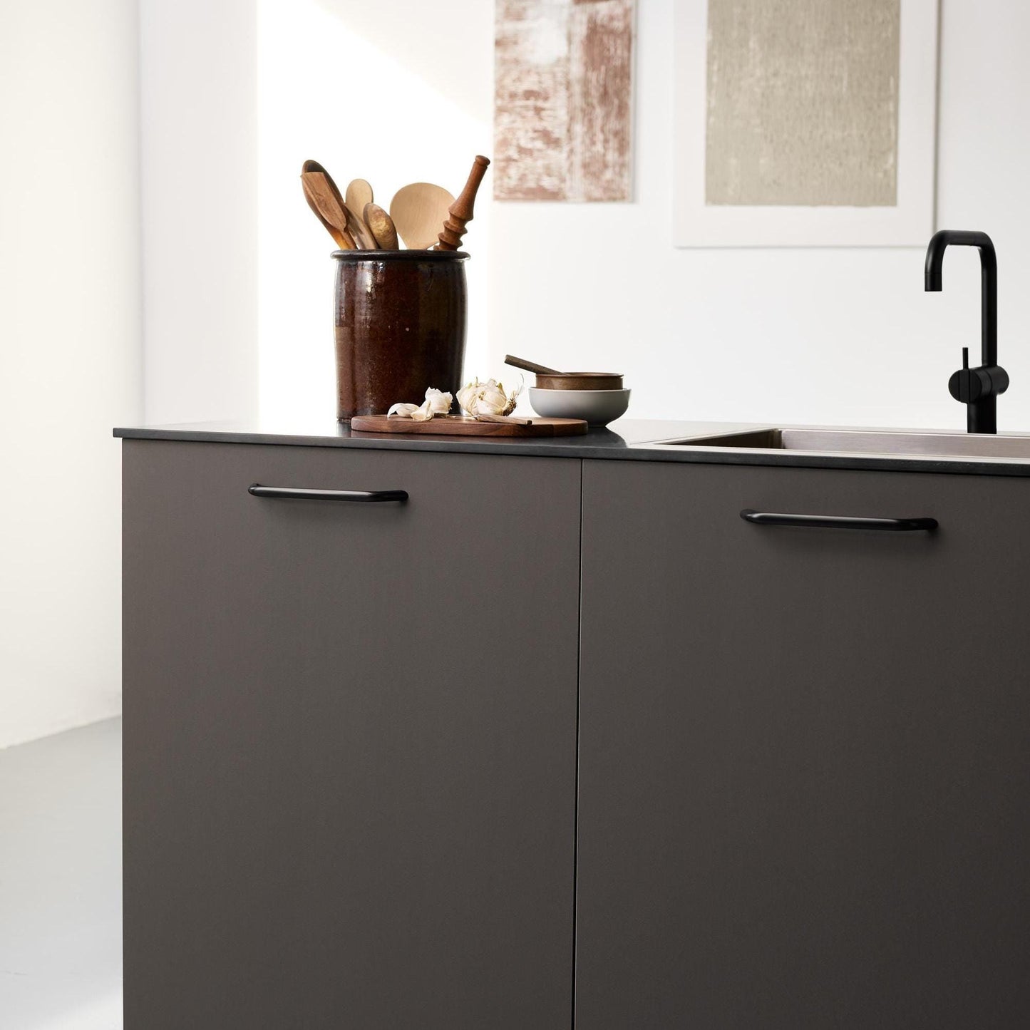 Furnipart Space Handle Matt Black Aluminium 128mm, 192mm & 320mm