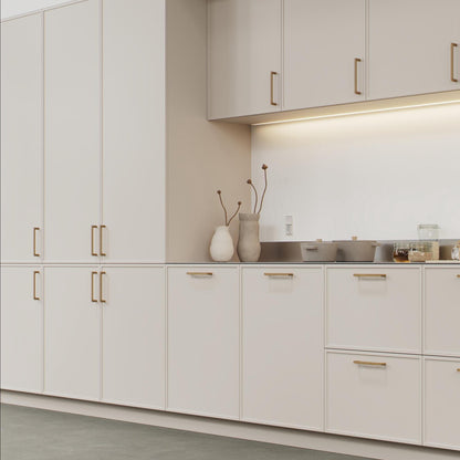 Furnipart Punto Handle & Knob 160mm Oak Clear Lacquered