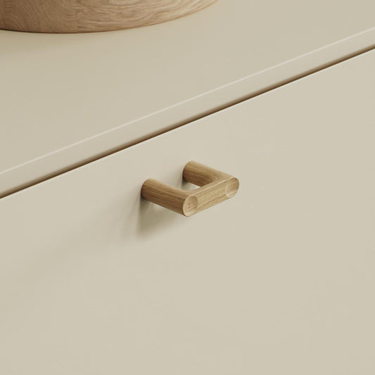 Furnipart Punto Handle & Knob 160mm Oak Clear Lacquered
