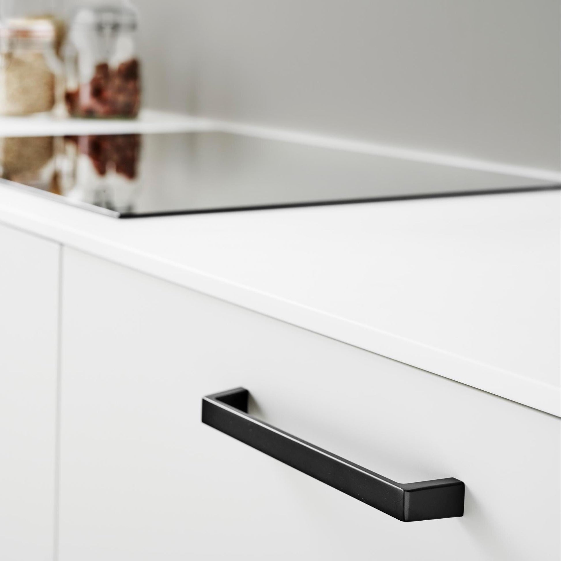 Furnipart Seam Matt Black Handle Aluminium 160mm & 320mm