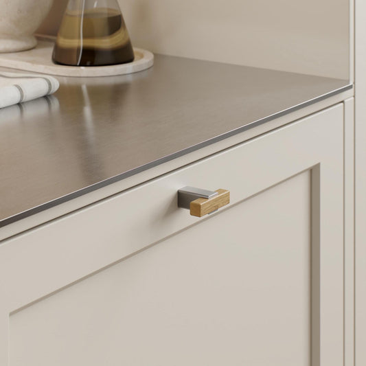 Furnipart Segment Clear Lacquered Oak Inox Wood Handle 160mm & T-Knob